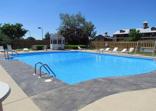 Carefree Getaways Condo Бренсън Екстериор снимка